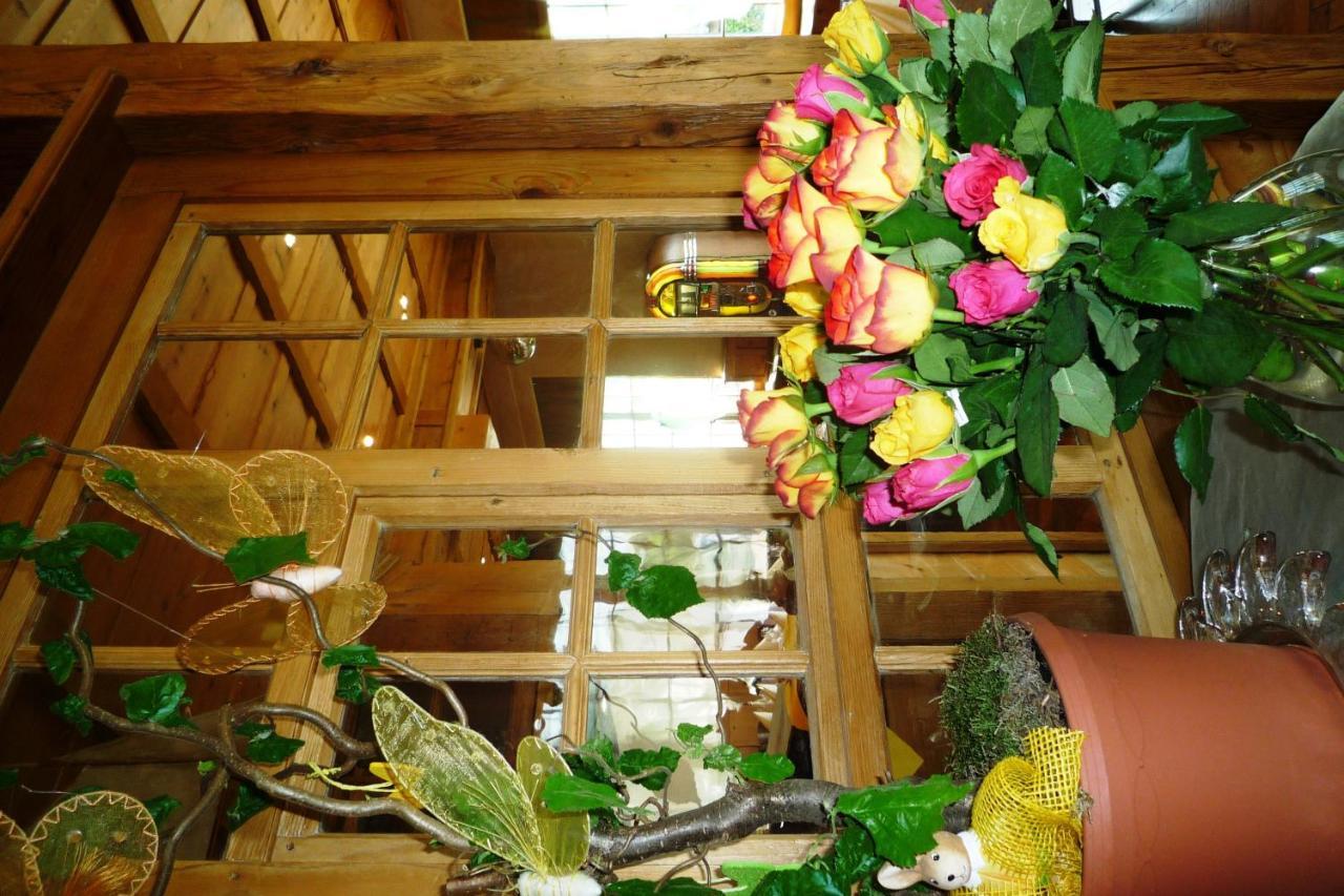 Hotel Restaurant Jura Kerzers Kültér fotó
