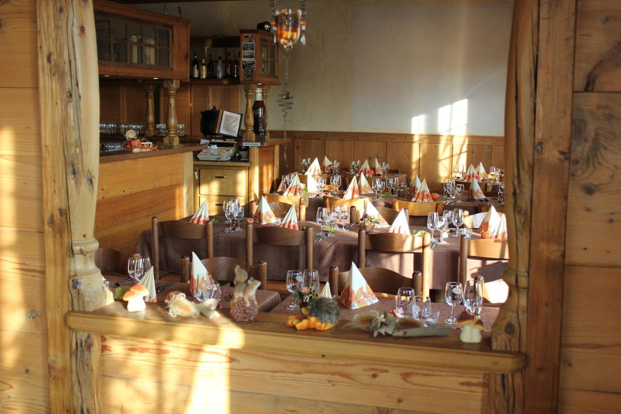 Hotel Restaurant Jura Kerzers Kültér fotó
