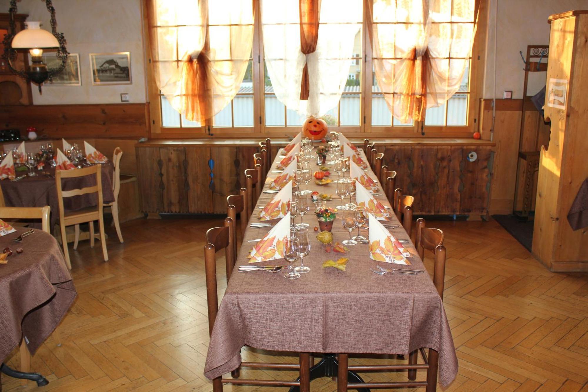 Hotel Restaurant Jura Kerzers Kültér fotó